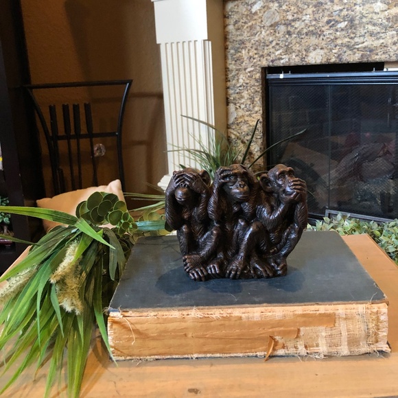Three Wise Monkeys See No Speak No Hear No Evil Figurine Statue Resin - Picture 1 of 8